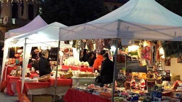 Spazio al mercatino delle scuole medie fino al 22 dicembre