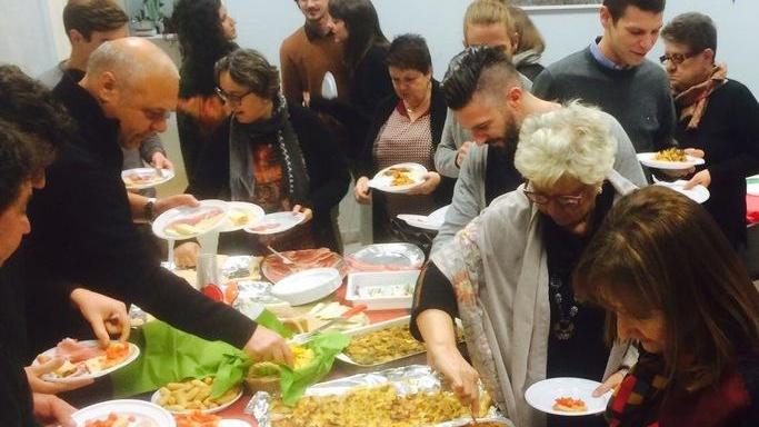 Piatti casalinghi a Castiglione per gli auguri del Pd