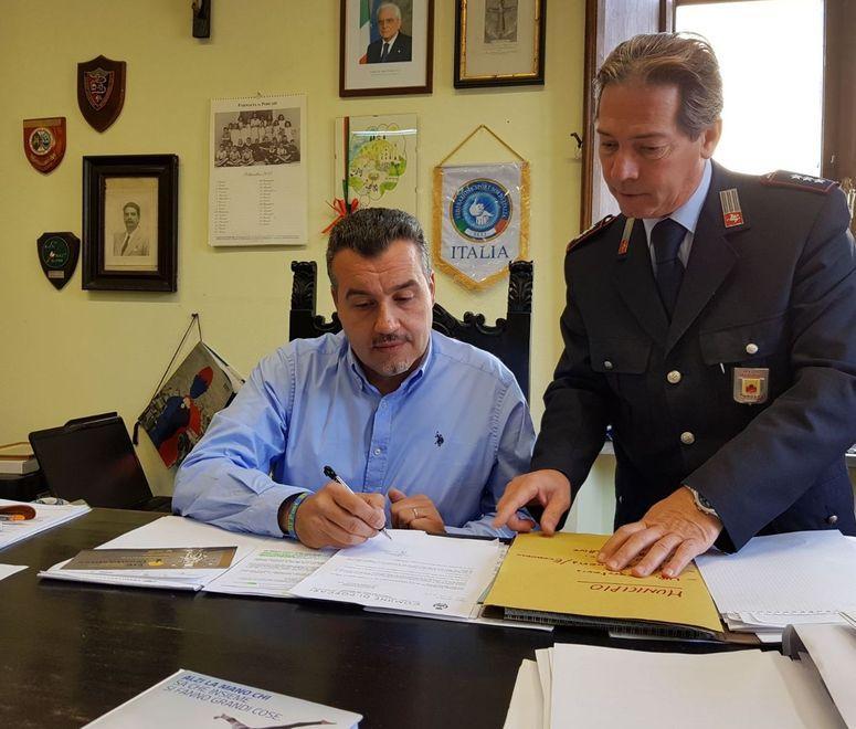 Almeno fino al nuovo anno restano le pattuglie serali 