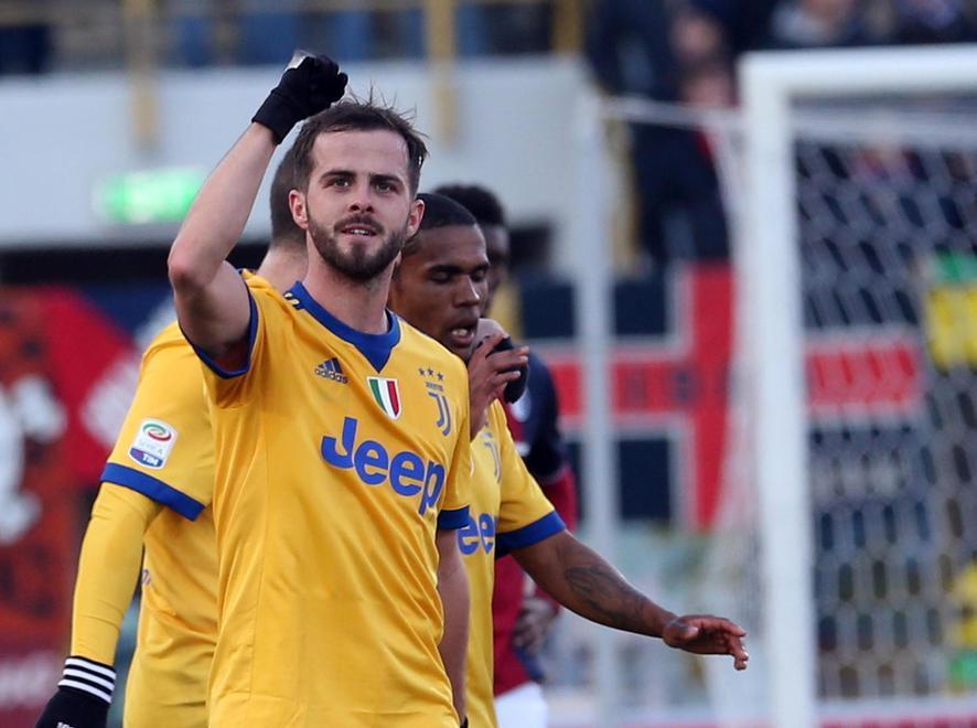 Tris Juve a Bologna: Inter scavalcata e Napoli a -1 