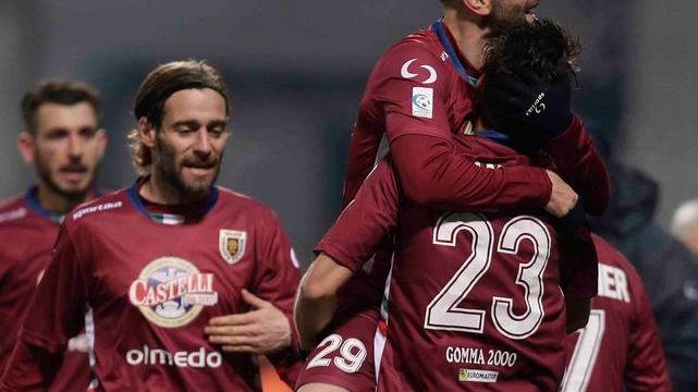Reggiana in estasi ma quanta fatica