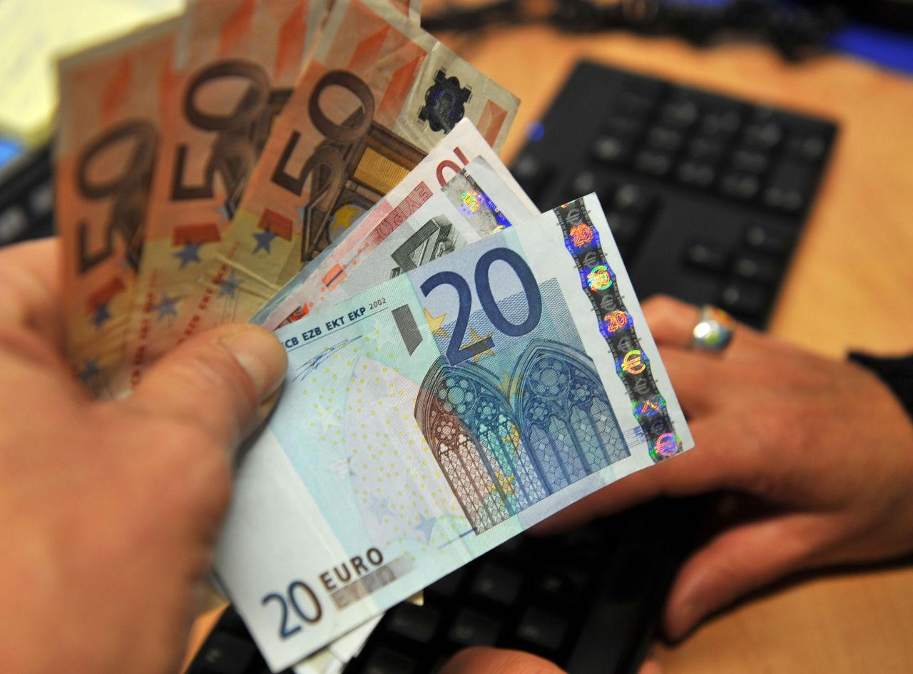 La classifica degli stipendi, quelli dei sardi tra i più bassi d'Italia