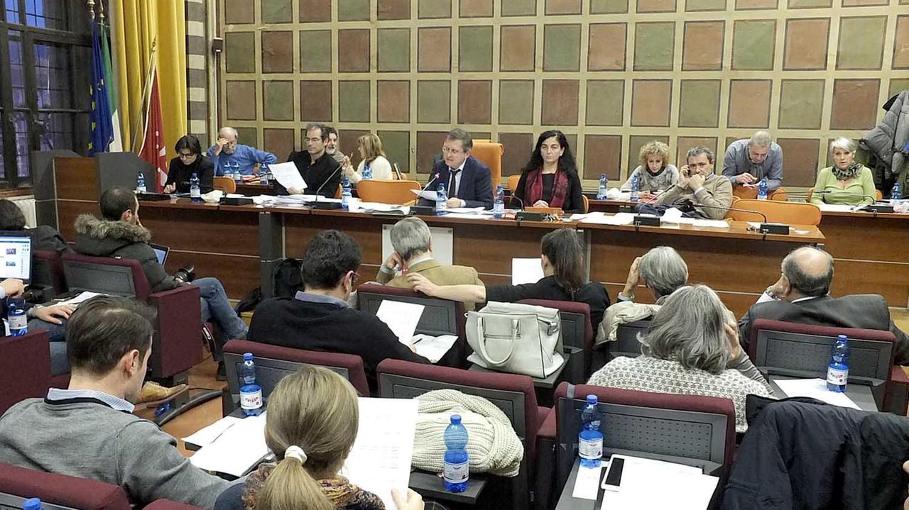 Una seduta del consiglio comunale