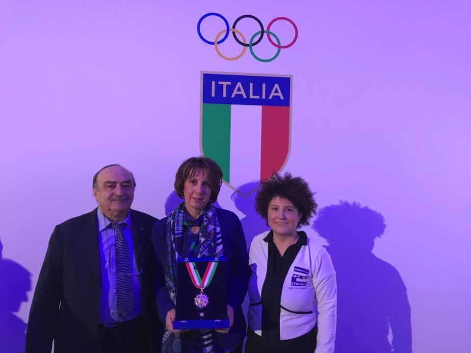 I dirigenti della Ginnastica Etruria col Collare d'Oro