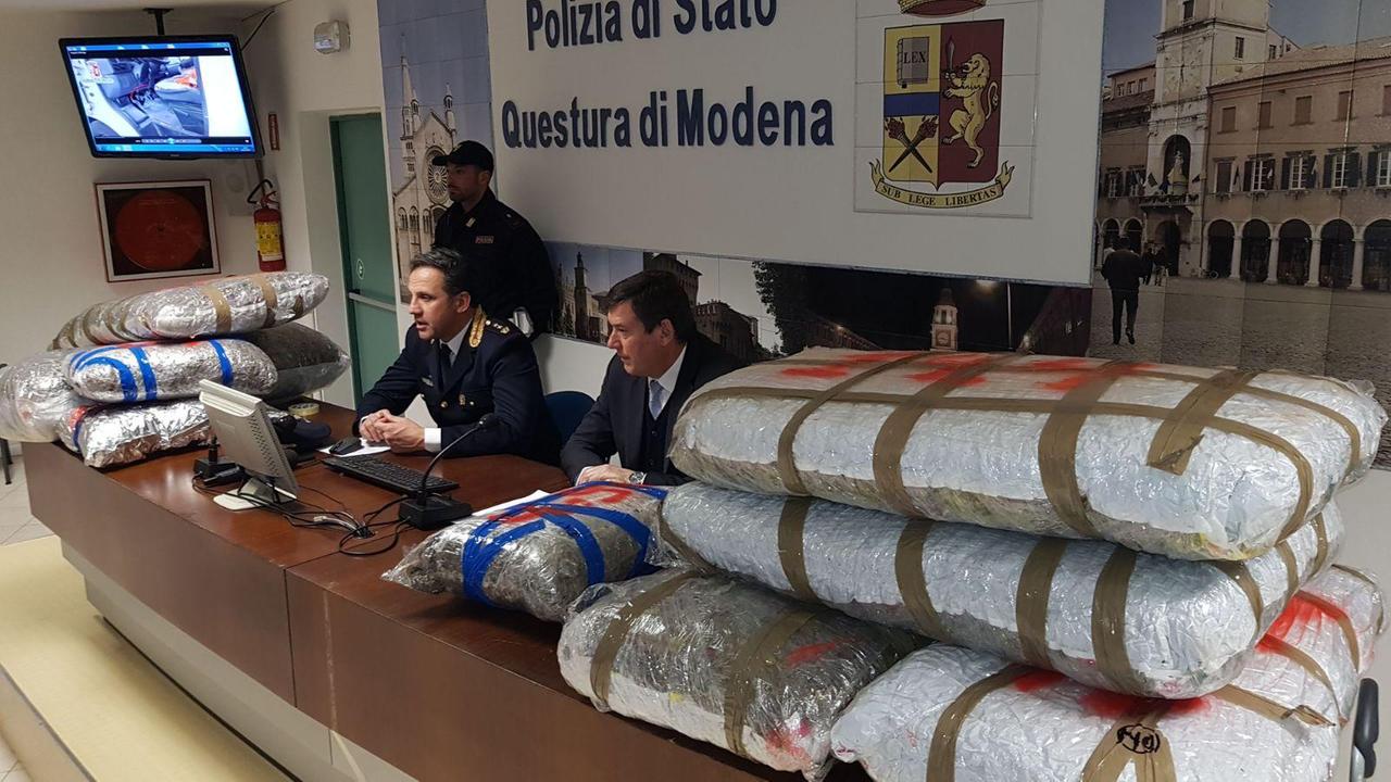 Modena, sequestrata marijuana per 2 milioni