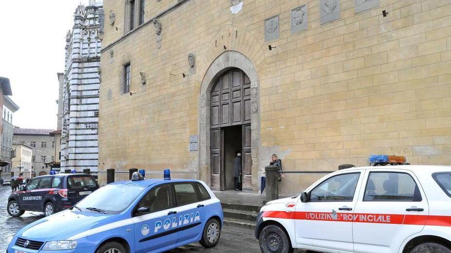 Pistoia, perseguitava l’ex moglie: condannato