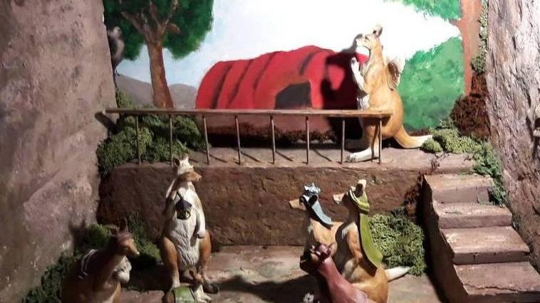 Donato presepe dall’Australia con i canguri accanto alla culla