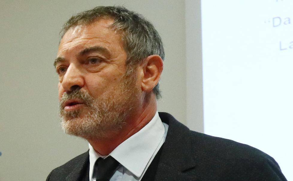 Equipe integrata e specializzata di medici ginecologi, biologi, ostetriche 