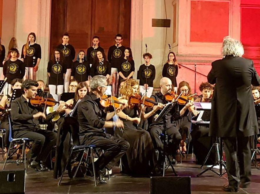 «Tutti se vogliono devono poter cantare» 