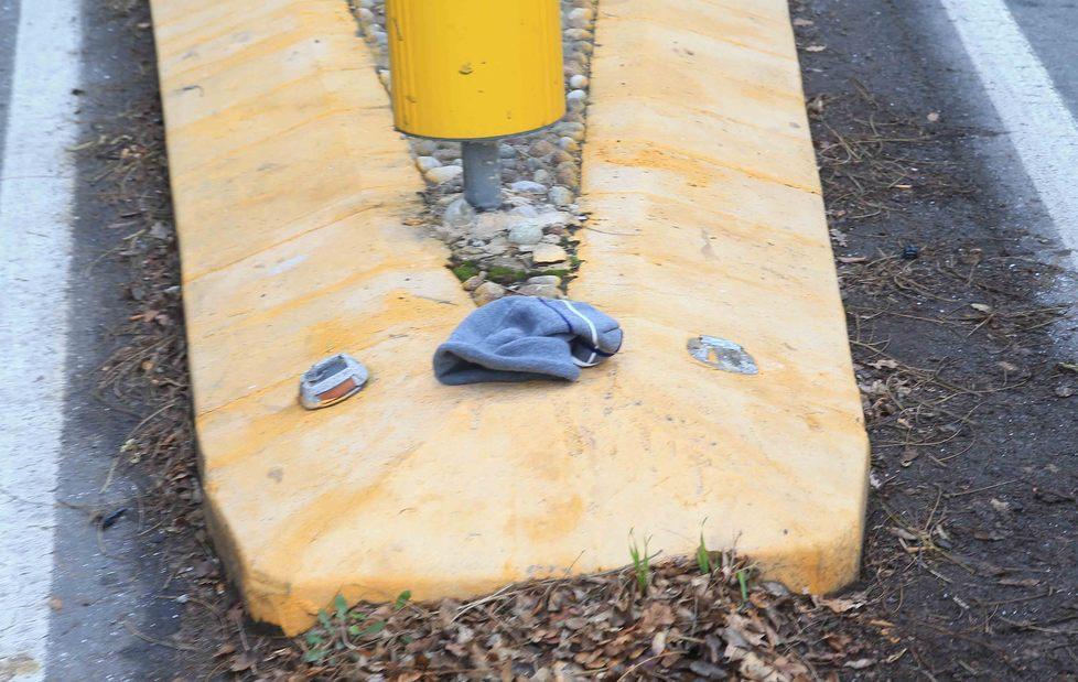 Anziano in bicicletta travolto sulle strisce 