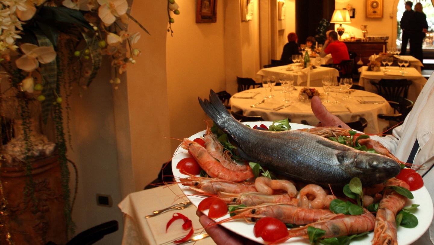 Per il cenone di Capodanno pronti a spendere anche 175 euro 
