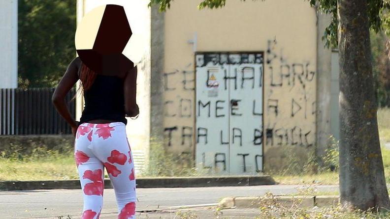 «Trafficanti di prostitute» un arresto a Livorno