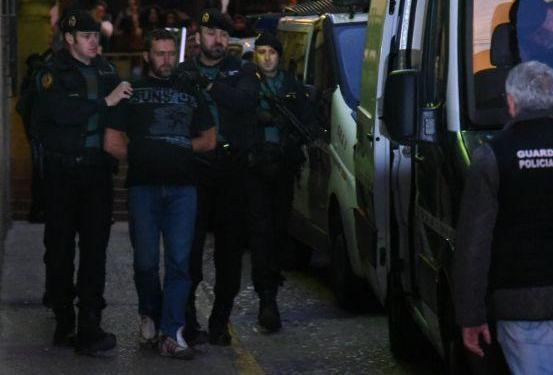 «Meglio in Spagna: Igor marcirà in cella». Il falso mito dell’inflessibilità degli altri 