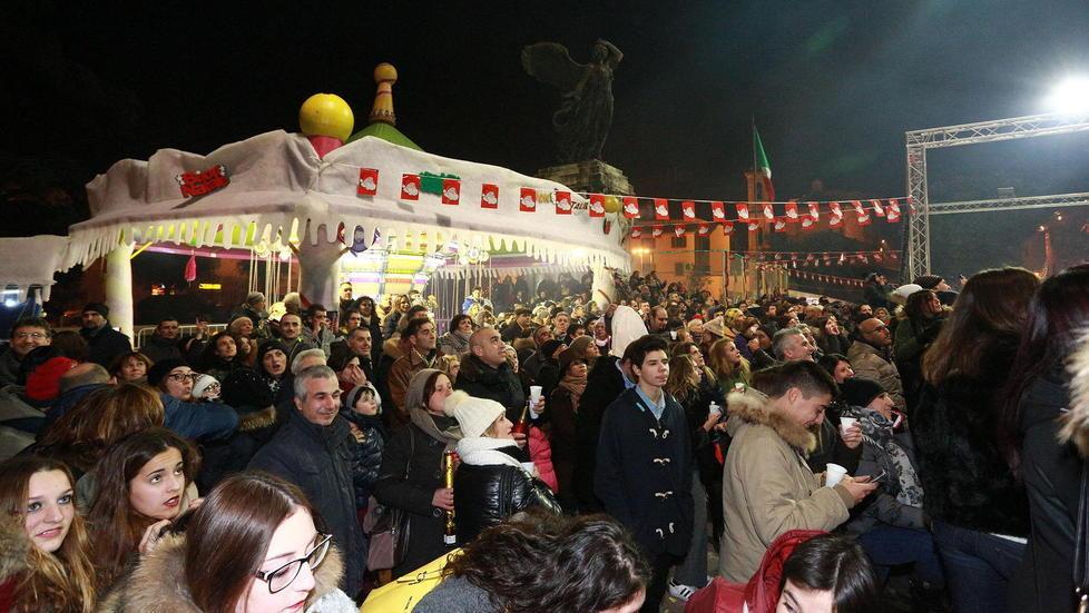 La scorsa edizione del Capodanno in piazza della Vittoria a Empoli
