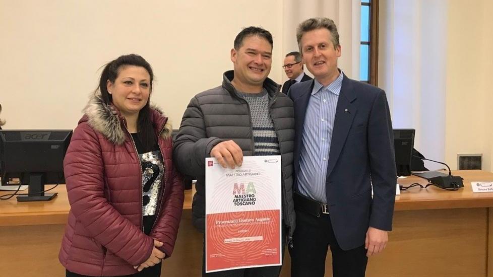 Un premio a Provenzano, Il fabbro “a chilometri zero”