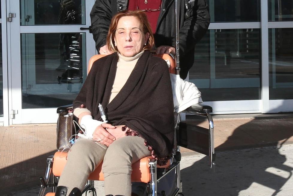 L’acquirente rinuncia alla casa Sandra esulta: ce l’abbiamo fatta