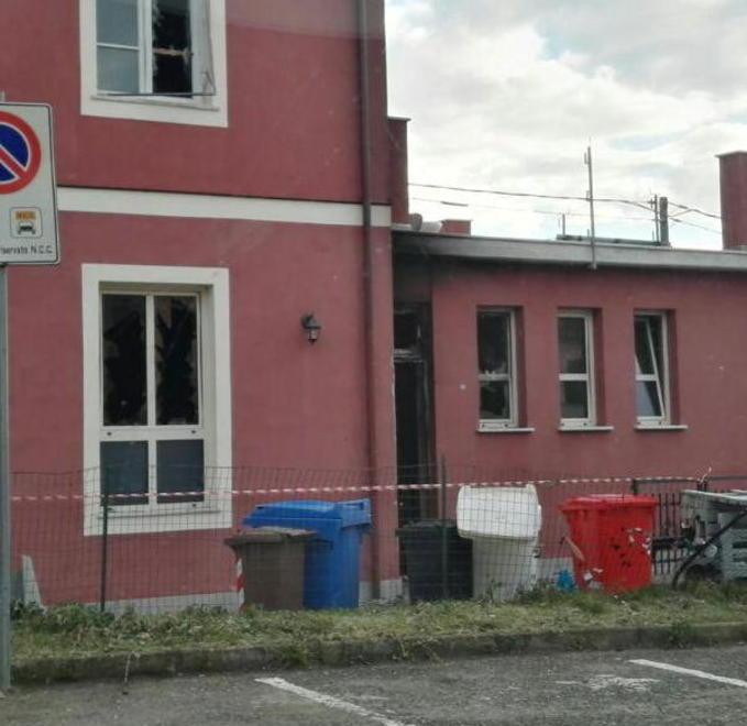 Il ristorante esplode per una fuga di gas 