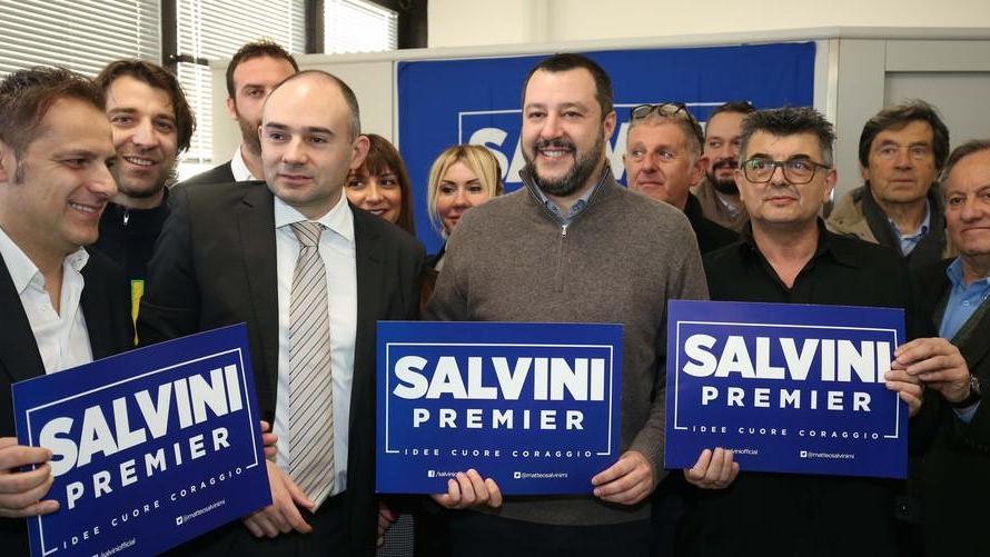 Salvini a Reggio accolto da un blitz