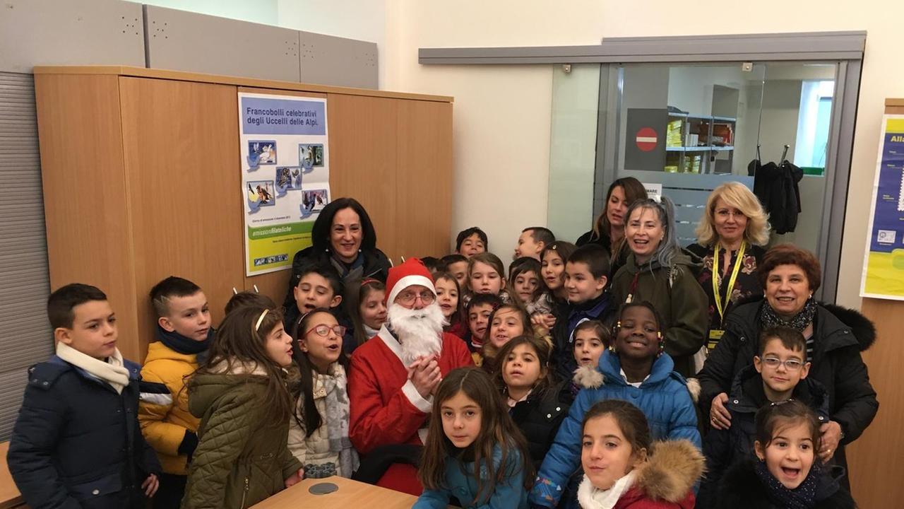 I bambini scrivono a Babbo Natale