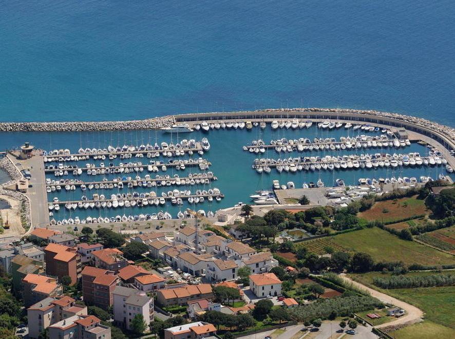 Concessione allungata di 69 anni al porto di Salivoli