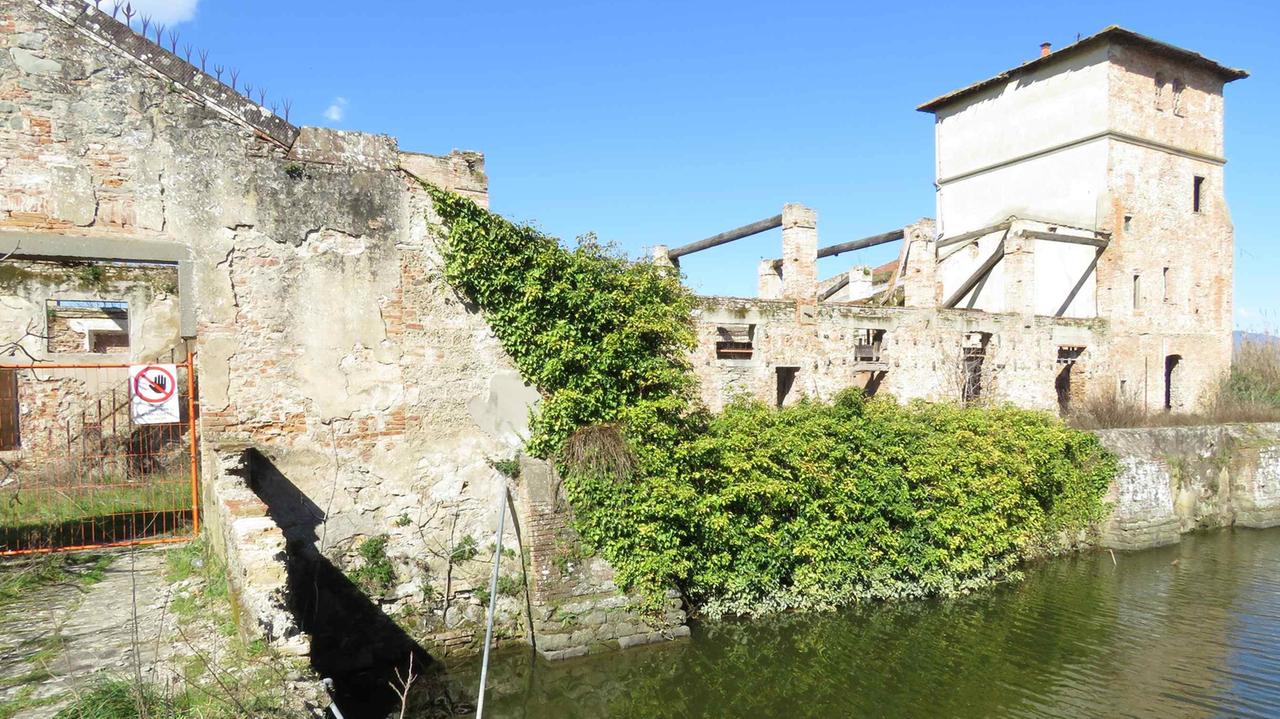 La Fattoria medicea all'interno delle Cascine di Tavola
