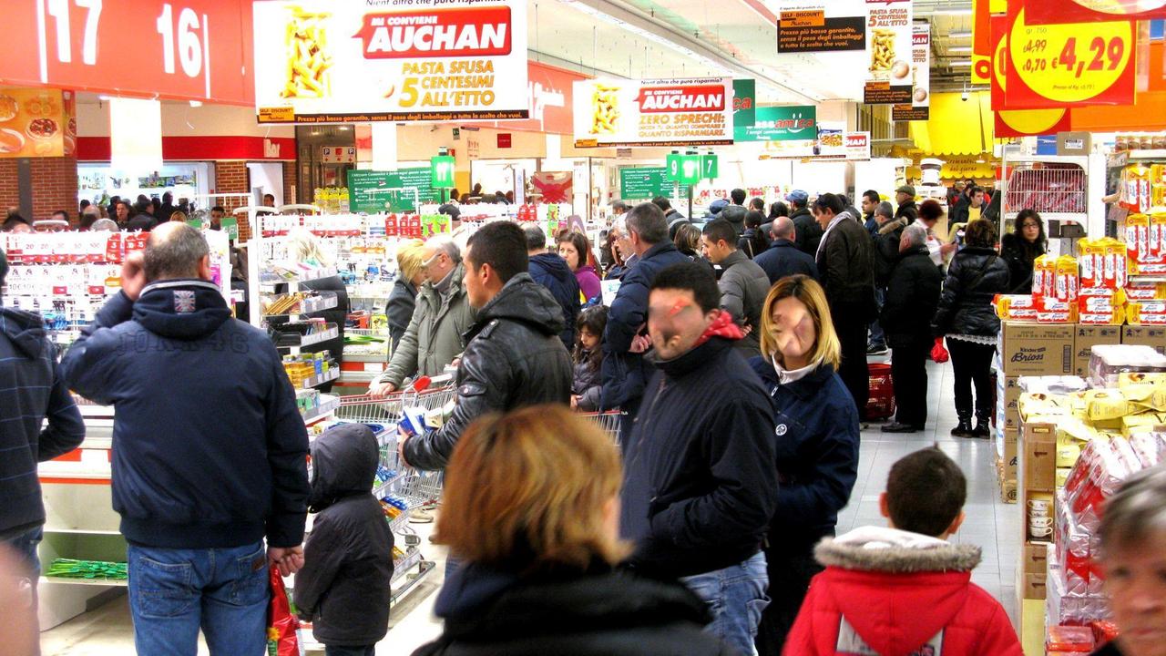 Lunedì 23 sciopero nei quattro supermercati Auchan sardi