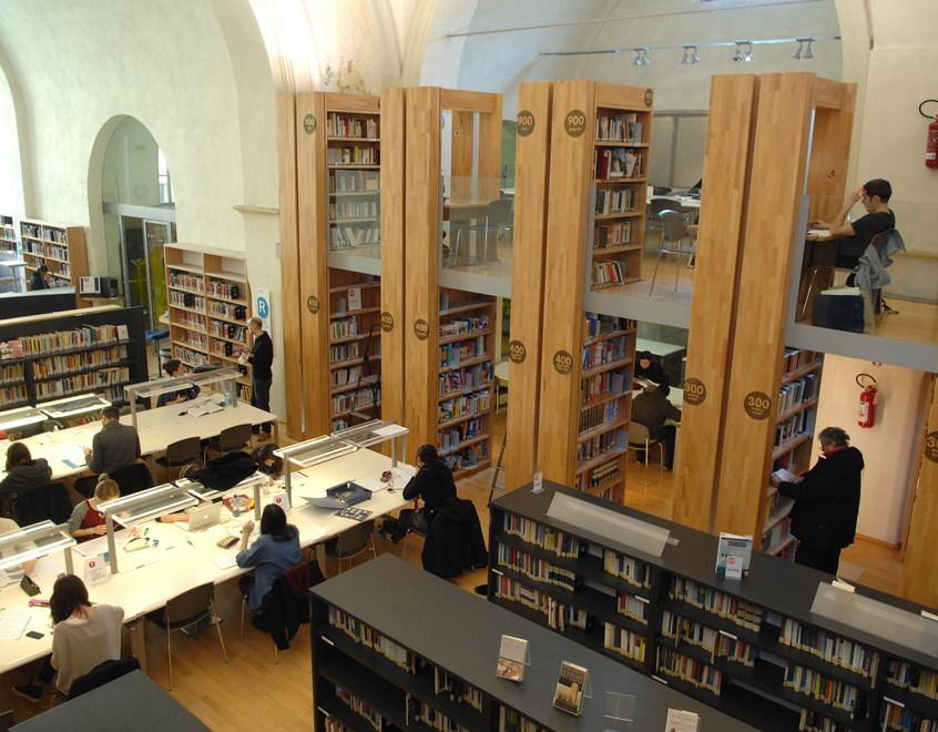 Modena, biblioteche comunali aperte per le festività