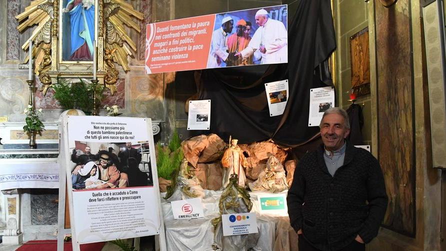 Antifascismo e migranti nel presepe di Zappolini