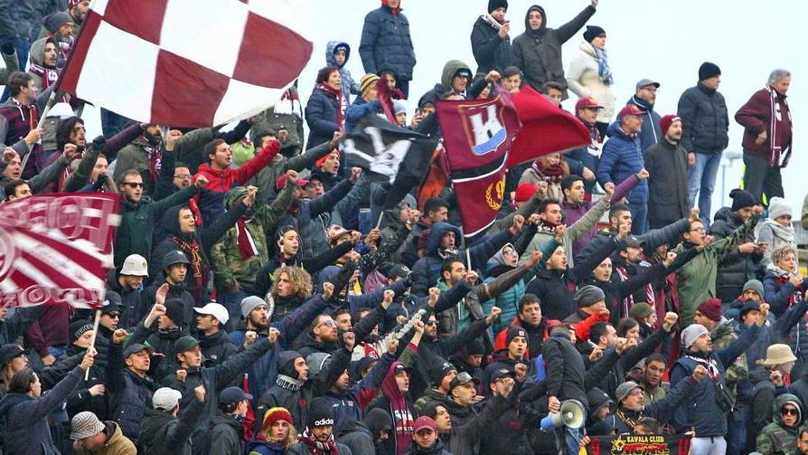 A Grosseto (domani alle 14,30) cinquecento tifosi tra ultrà e club