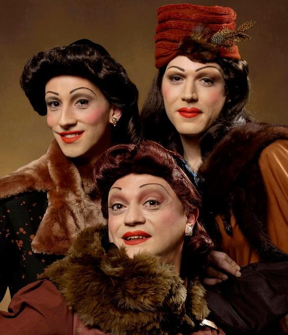 Notte swing all’Altro Teatro con le Sorelle Marinetti