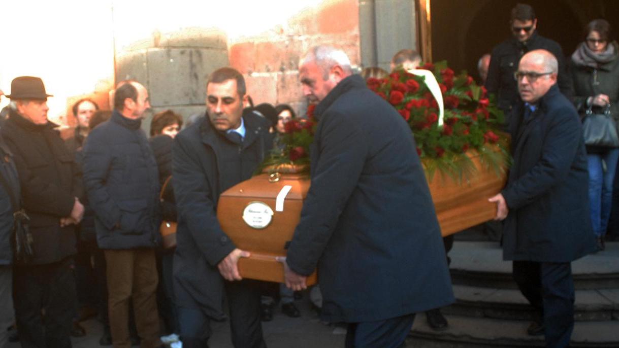 Ghilarza, l’addio alla donna morta nell’incidente