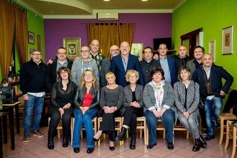 Gli ex alunni della scuola elementare Cesare Guasti di Prato che si sono ritrovati dopo 50 anni