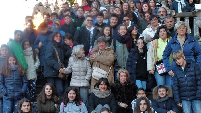 Presepi per ogni gusto La rassegna natalizia tra riuso e tradizione