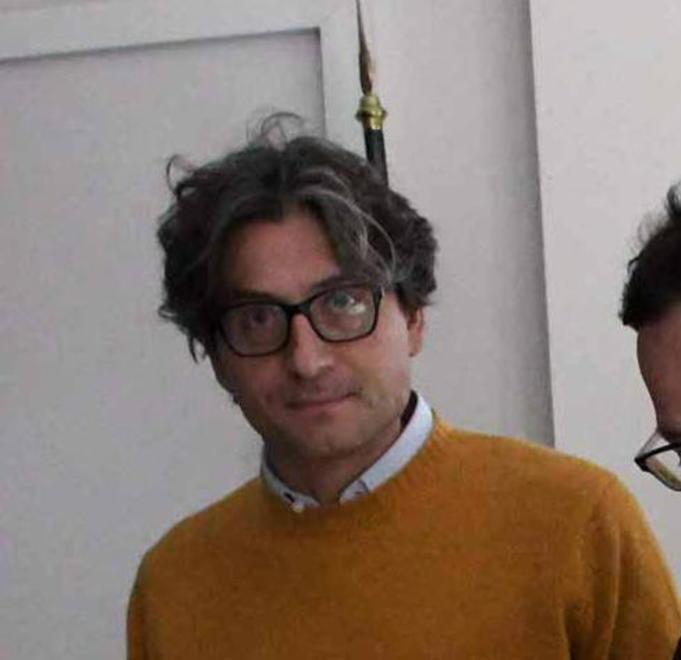 103mila metri cubi per un albergo e mini appartamenti