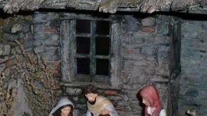 Tradizionali, viventi, diorami i presepi illuminano le feste