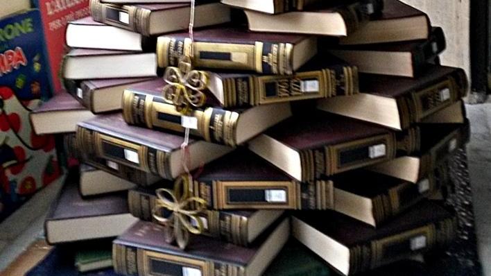 Un albero della cultura fatto di libri