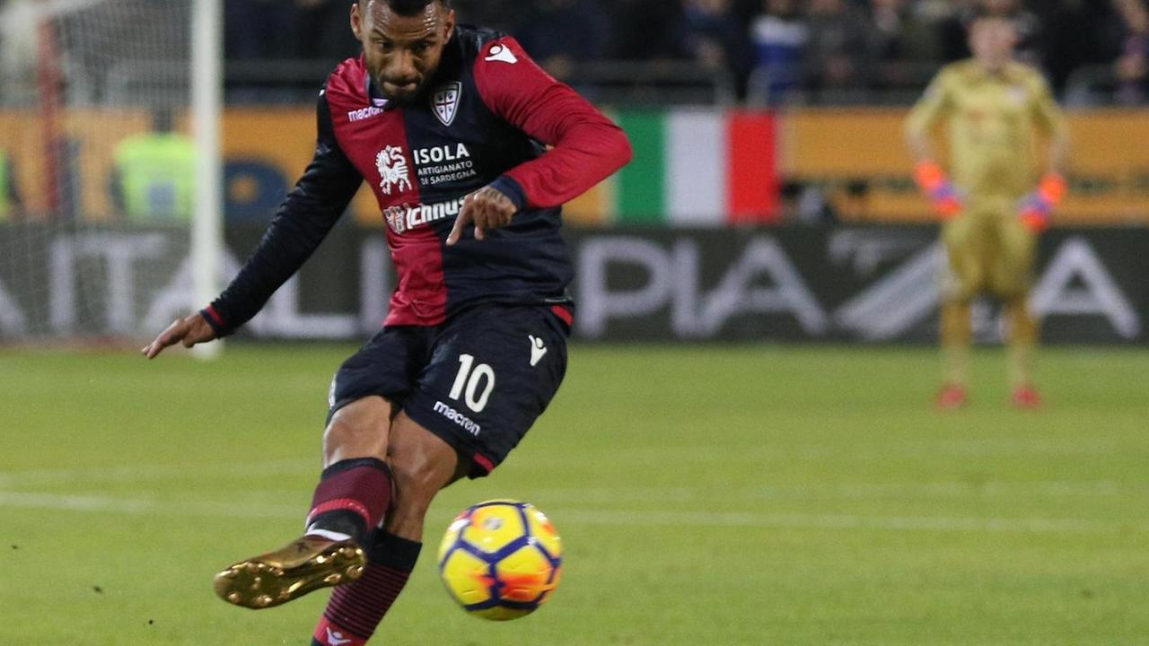 Il Cagliari fa quadrato su Diego Lopez