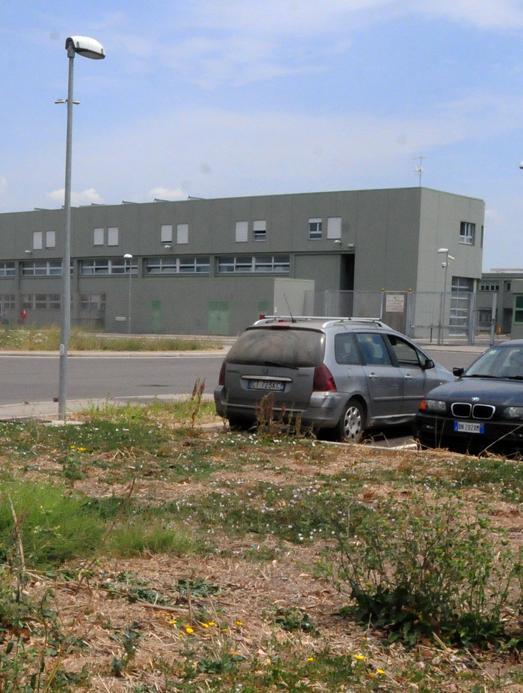 Messa e spettacolo teatrale per i detenuti del carcere