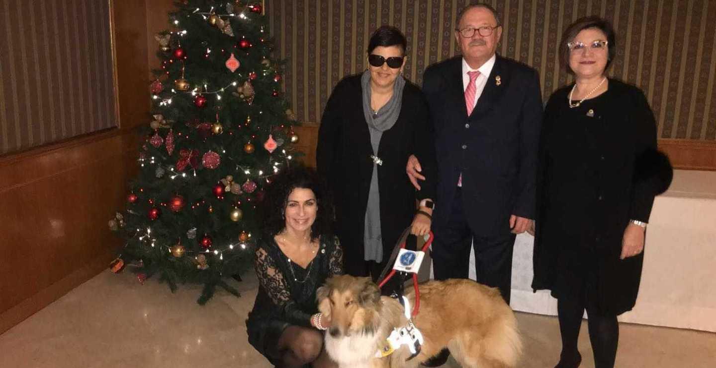 Gli occhi di Lea guidano Martina 
