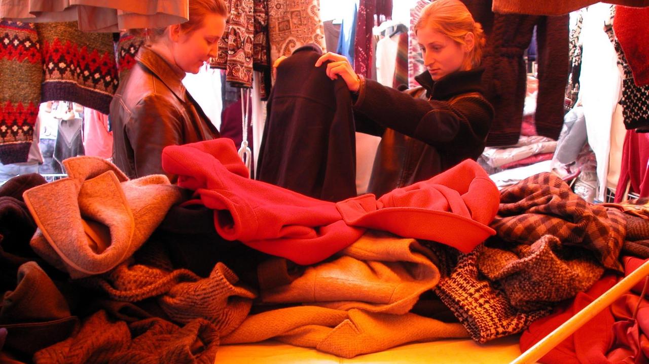 Porta Portese, mercatino dell'usato che si svolge la domenica a Roma