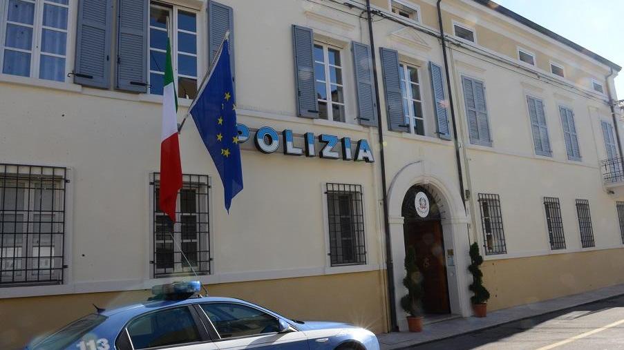 Il commissariato di Mirandola