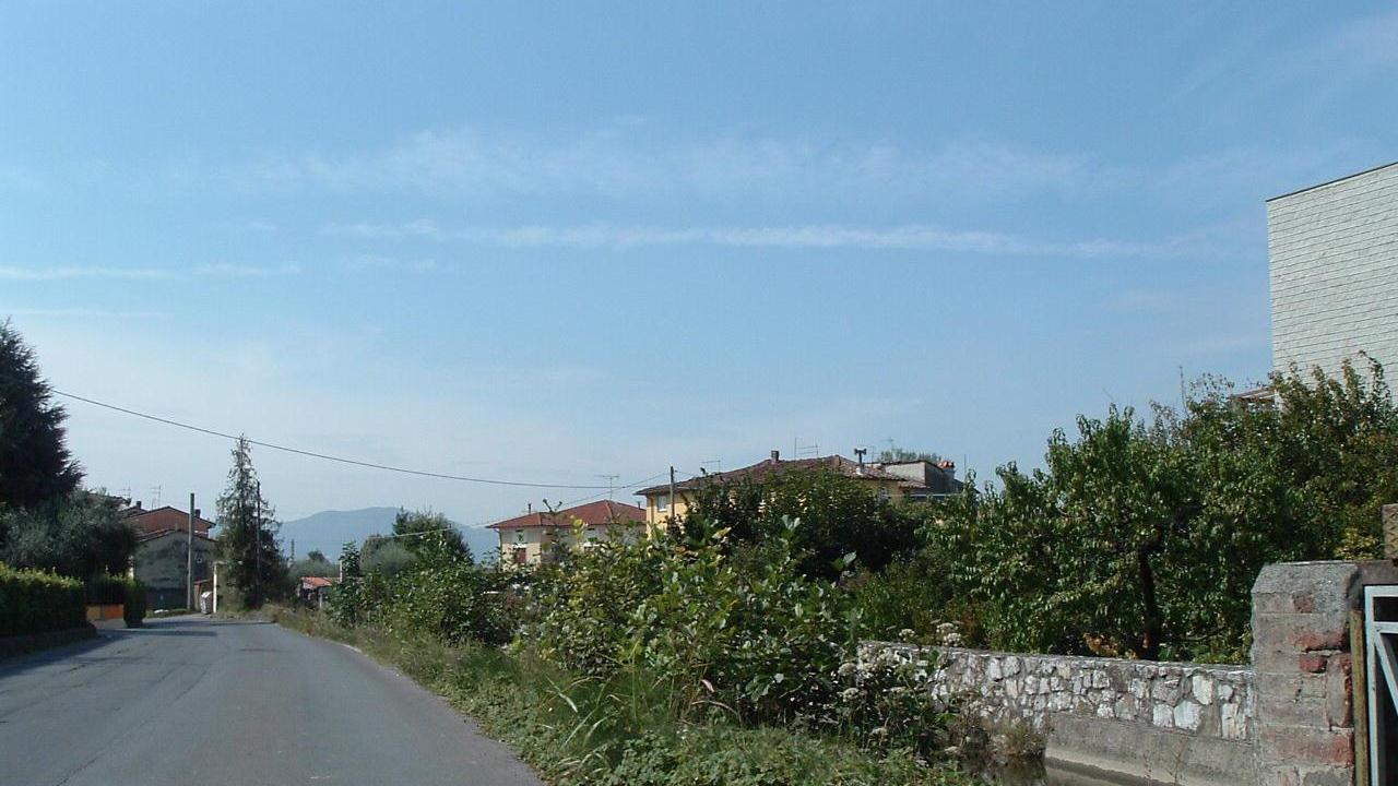 Un tratto di via dell'Acquacalda (foto d'archivio)