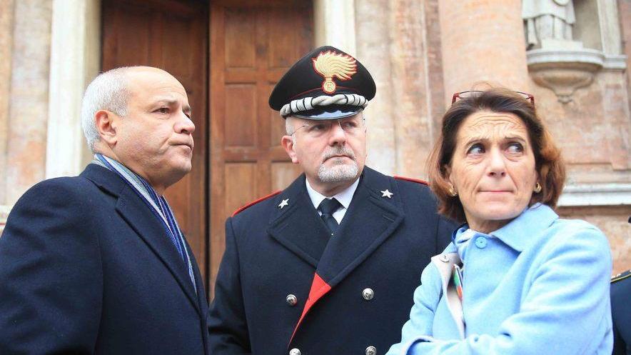 Reggio Emilia, brindisi e petardi vietati per il capodanno in piazza