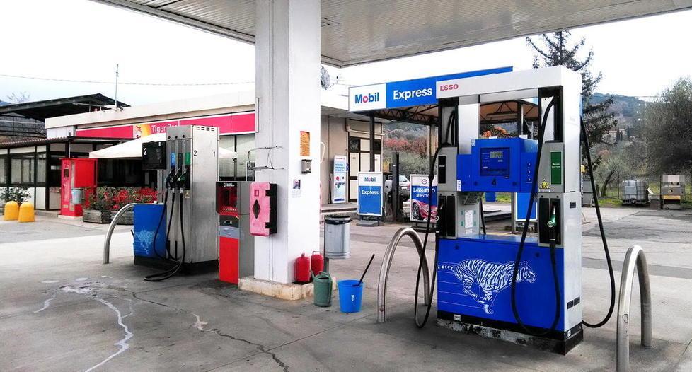 Colpo grosso al distributore Via con l’incasso di tre giorni 