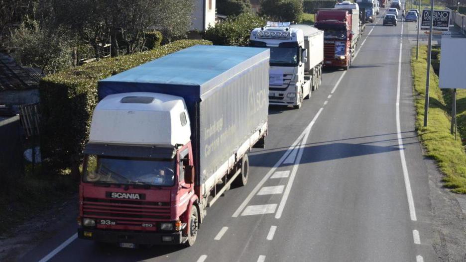 Telecamere puntate sui Tir: camionisti pronti allo stop