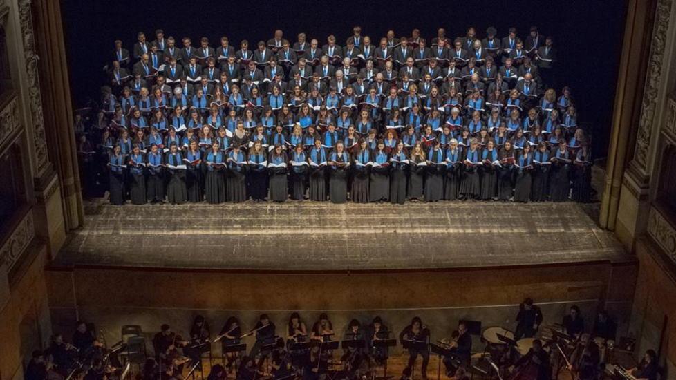 Un momento del concerto al Verdi