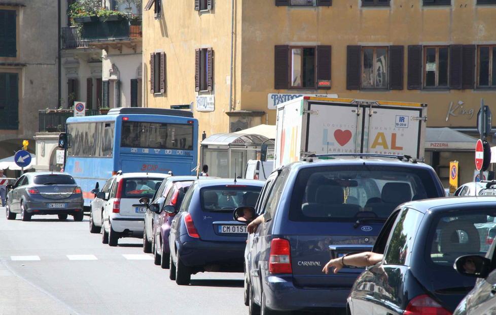«Caos in piazza Mercatale, il tunnel l’unica soluzione» 