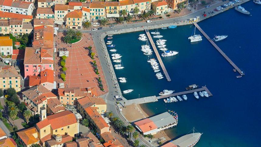 Decoro urbano e sanzioni linea dura a Porto Azzurro