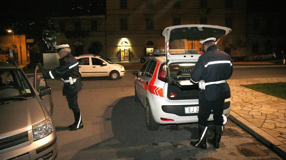 Stop al servizio associato della polizia municipale