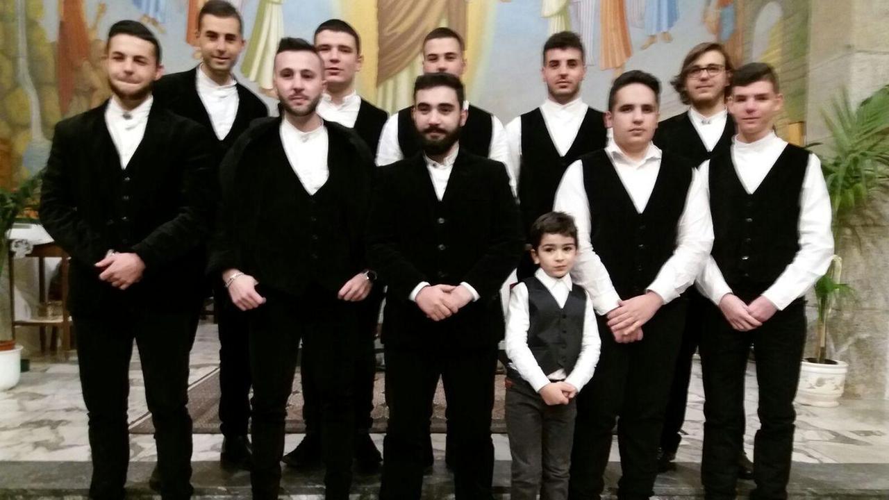 Bene l’esordio del coro dei giovani della Confraternita